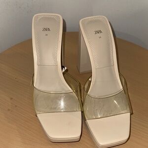 Zara Beige Women's Block Heels